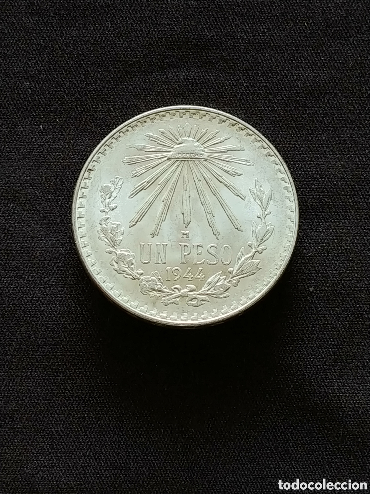 Monedas antiguas de Am&eacute;rica: M&eacute;xico, Un Peso 1944, plata .720 mls., S/C