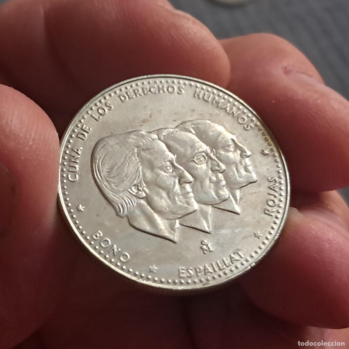 Monedas antiguas de Am&eacute;rica: MONEDA DE REPUBLICA DOMINICANA &frac12; medio Peso 1984 Mo F.
