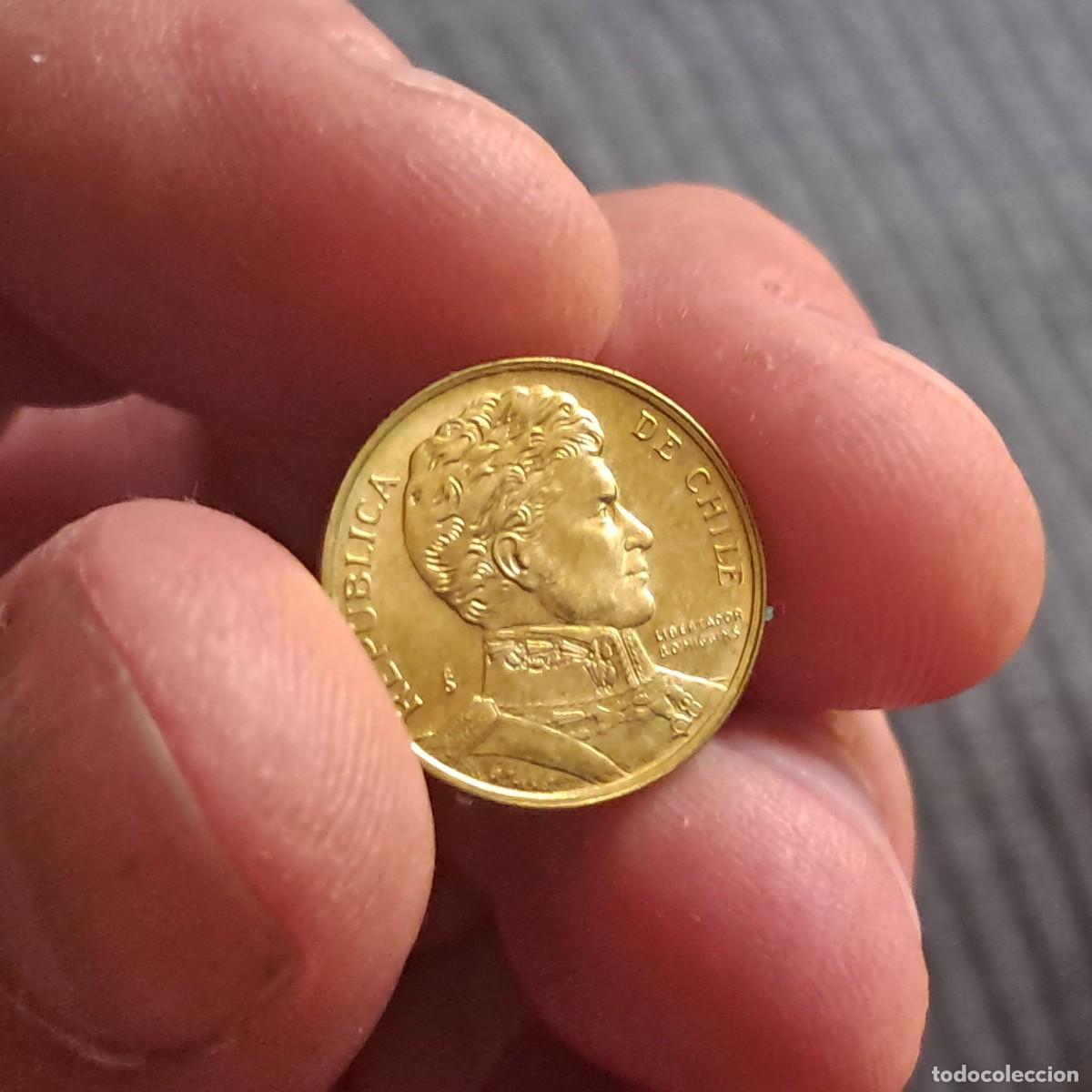 Monedas antiguas de Am&eacute;rica: MONEDA DE CHILE 1 PESO 1988 So XF, KM# 216.2.