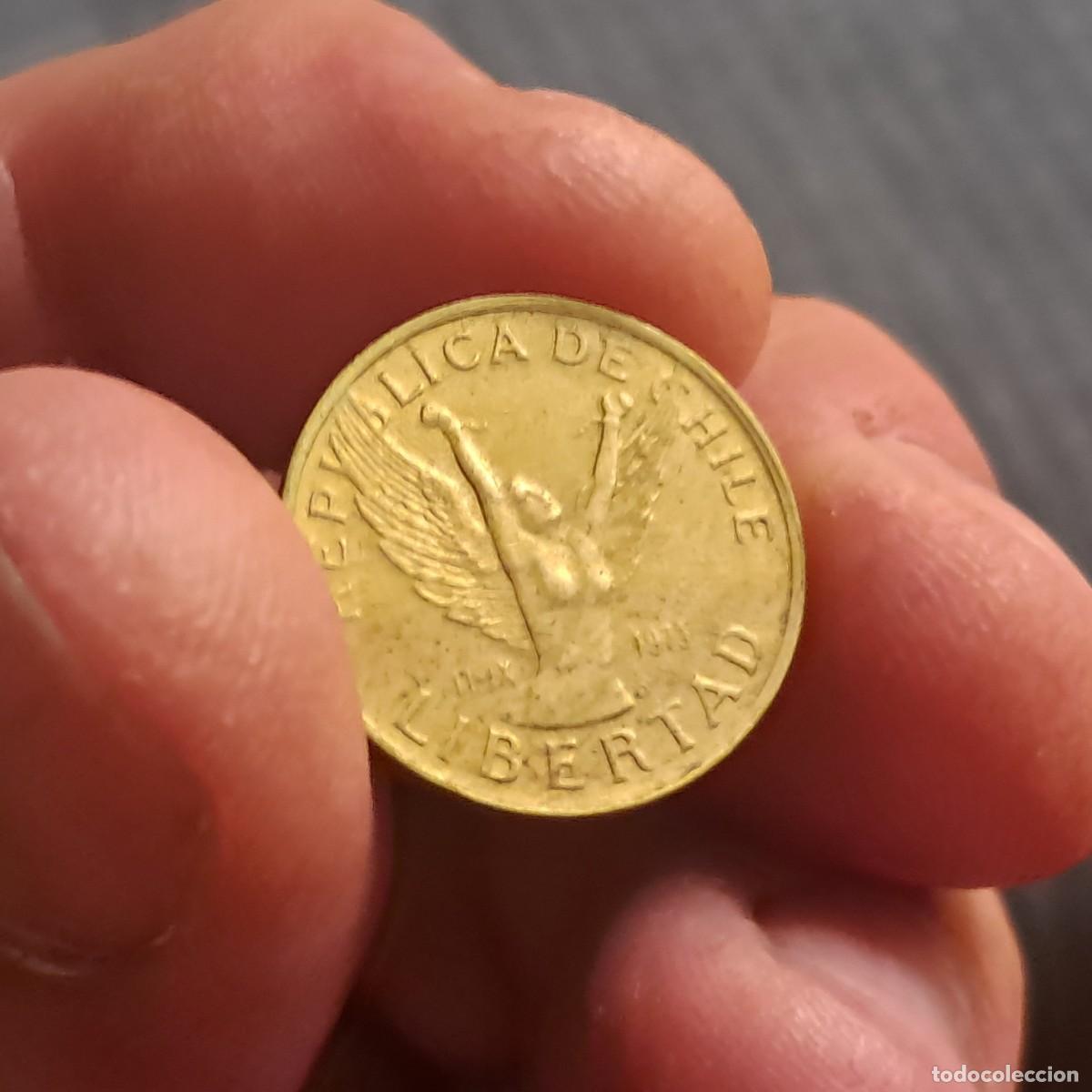 Monedas antiguas de Am&eacute;rica: MONEDA DE CHILE 5 PESOS 1986 So VF, KM# 217.1.