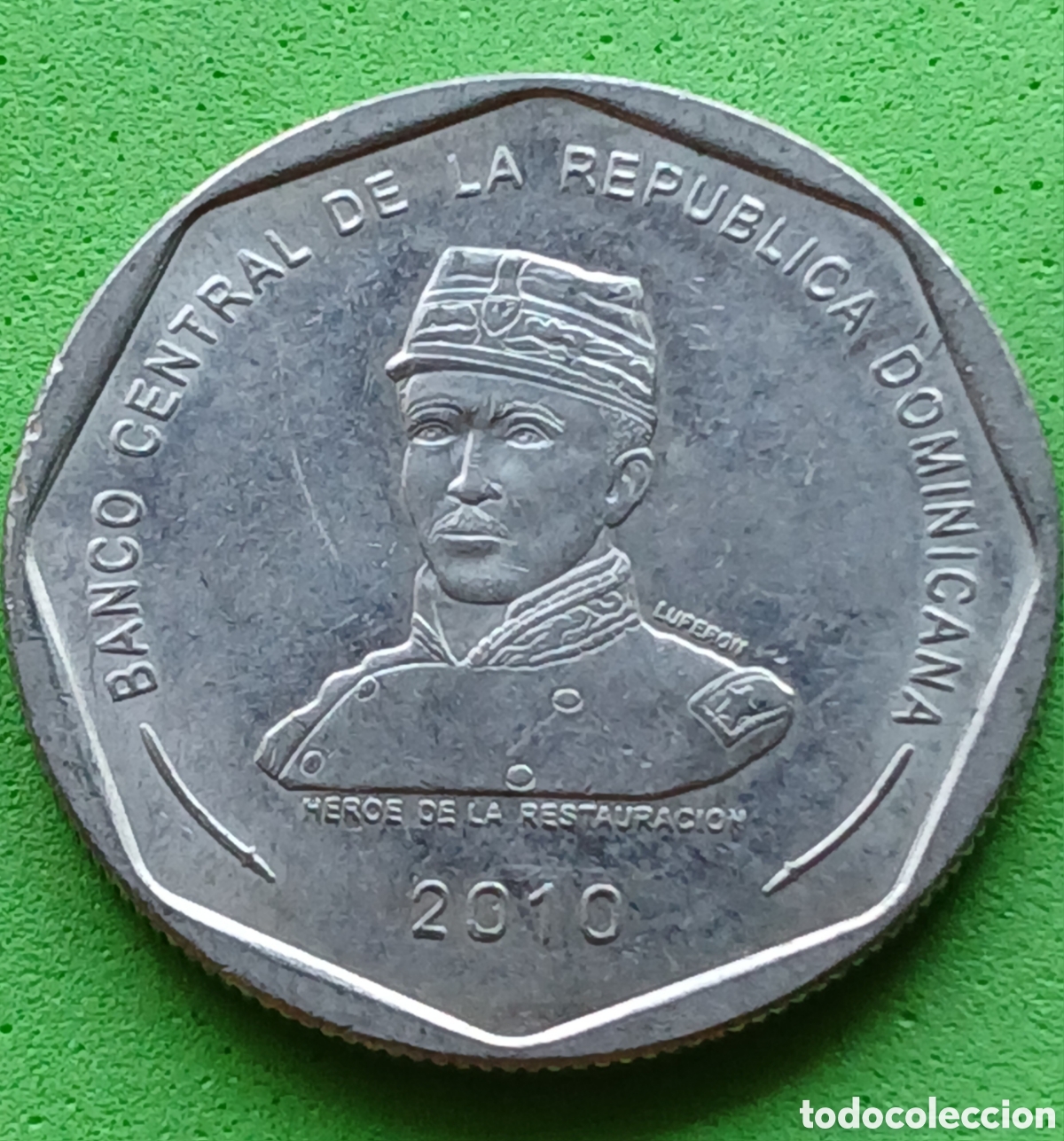 Monedas antiguas de Am&eacute;rica: Rep&uacute;blica Dominicana 25 pesos 2010 km#107