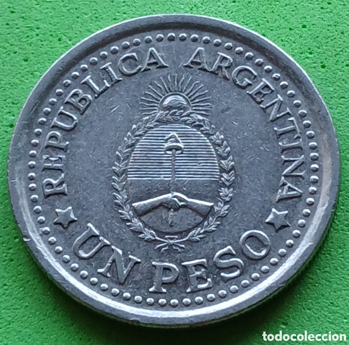 Monedas antiguas de Am&eacute;rica: Argentina un peso 1960 km#58 Revoluci&oacute;n de Mayo