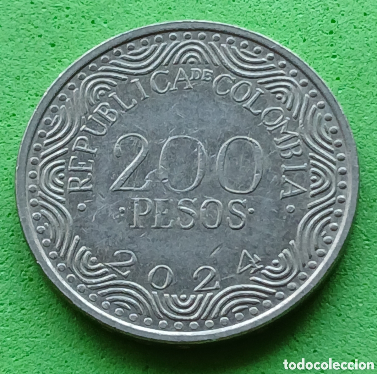 Monedas antiguas de Am&eacute;rica: Colombia 200 pesos 2024 km#297