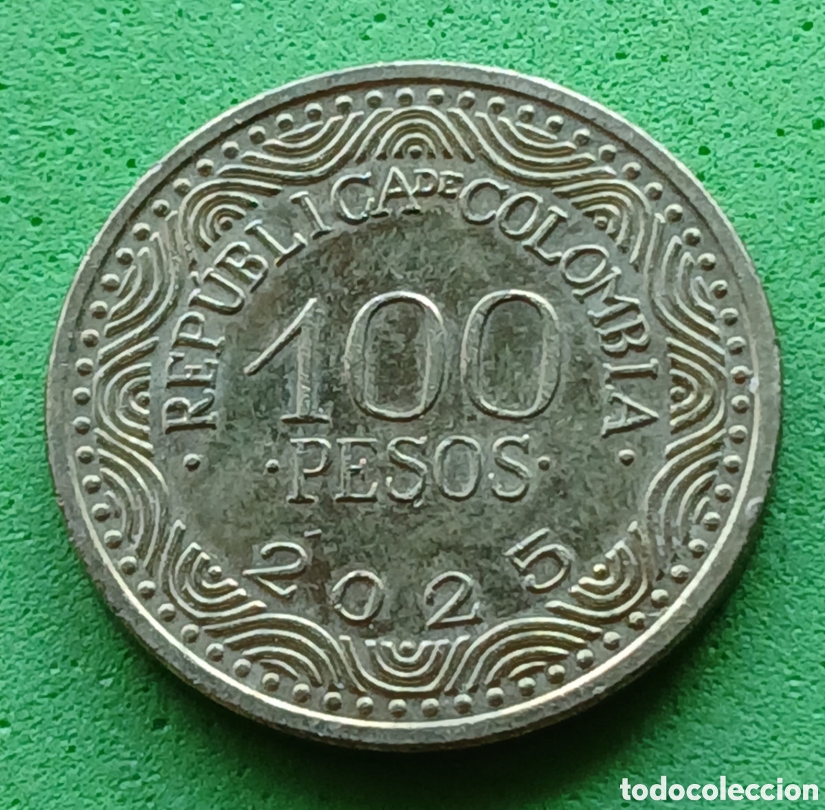 Monedas antiguas de Am&eacute;rica: Colombia 100 pesos 2025 km#296 poco com&uacute;n