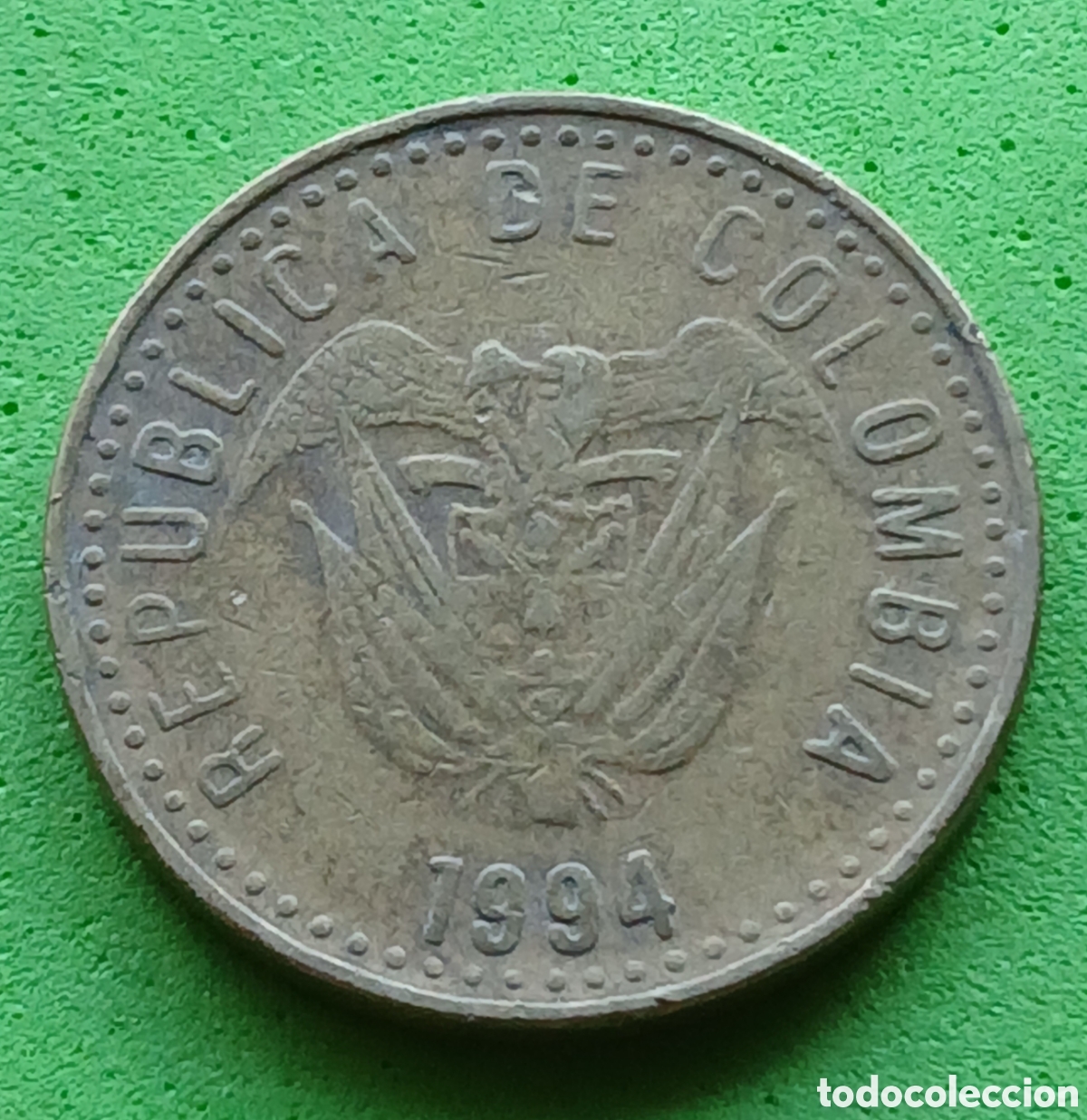 Monedas antiguas de Am&eacute;rica: Colombia 100 pesos 1994 km#285 n&uacute;meros de denominaci&oacute;n grandes