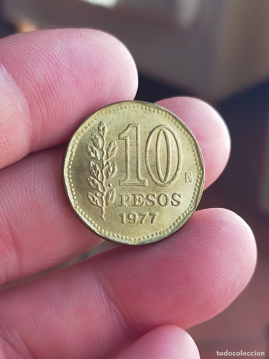 Monedas antiguas de Am&eacute;rica: MONEDA DE 10 DIEZ PESOS 1977 ARGENTINA 1777 MUY BUENA CONSERVACION ALMIRANTE G BROWN