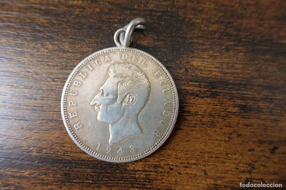 Monedas antiguas de Am&eacute;rica: moneda de plata de 5 Sucres de la Rep&uacute;blica del Ecuador, acu&ntilde;ada entre 1943 y 1944