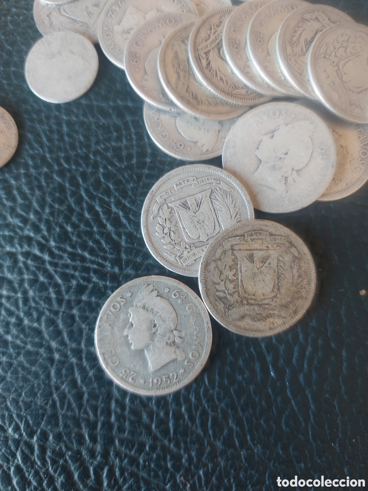 Monedas antiguas de Am&eacute;rica: Monedas de plata dominicanas. - Foto 3