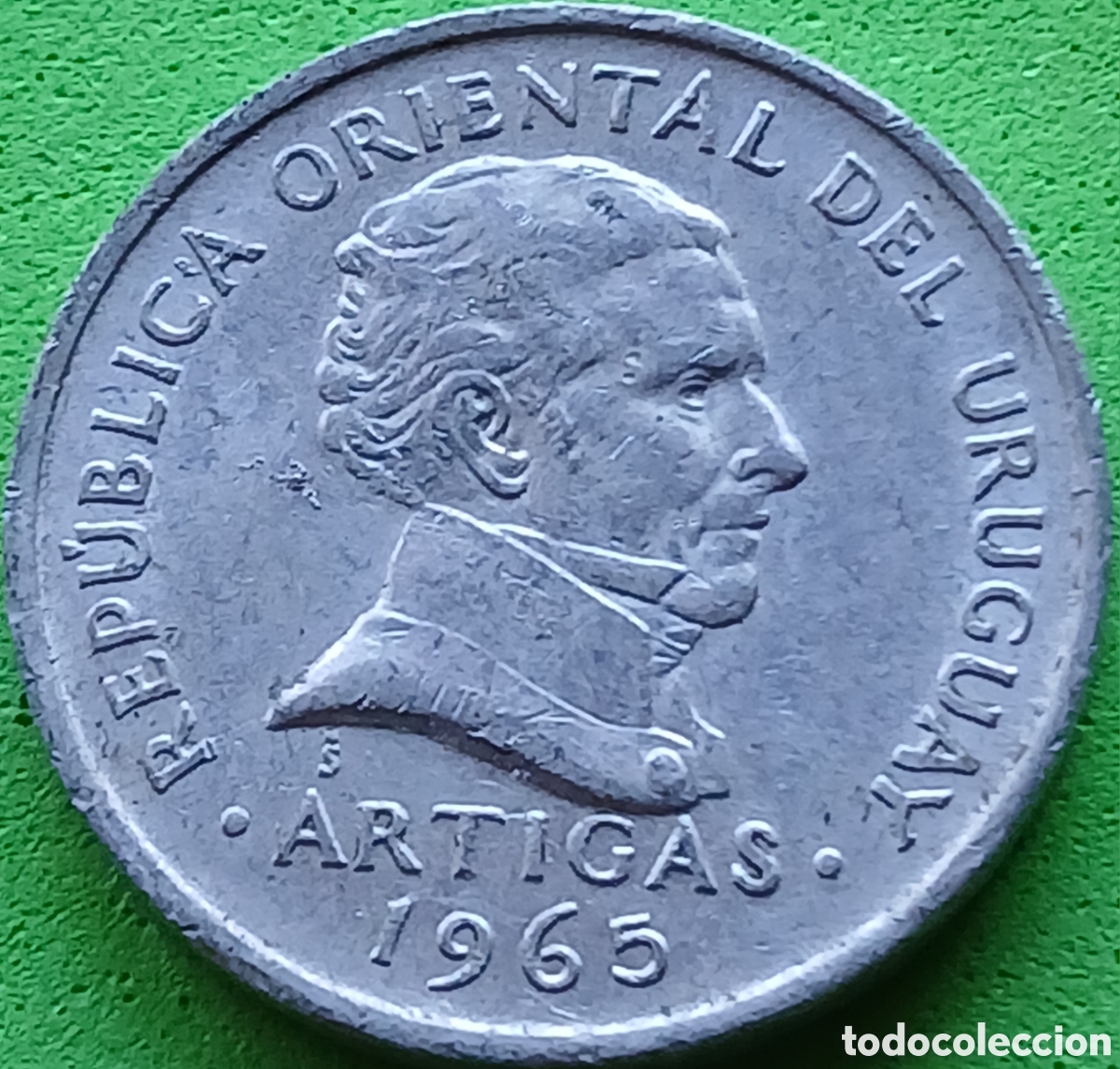 Monedas antiguas de Am&eacute;rica: Uruguay 20 centesimos 1965 km#44