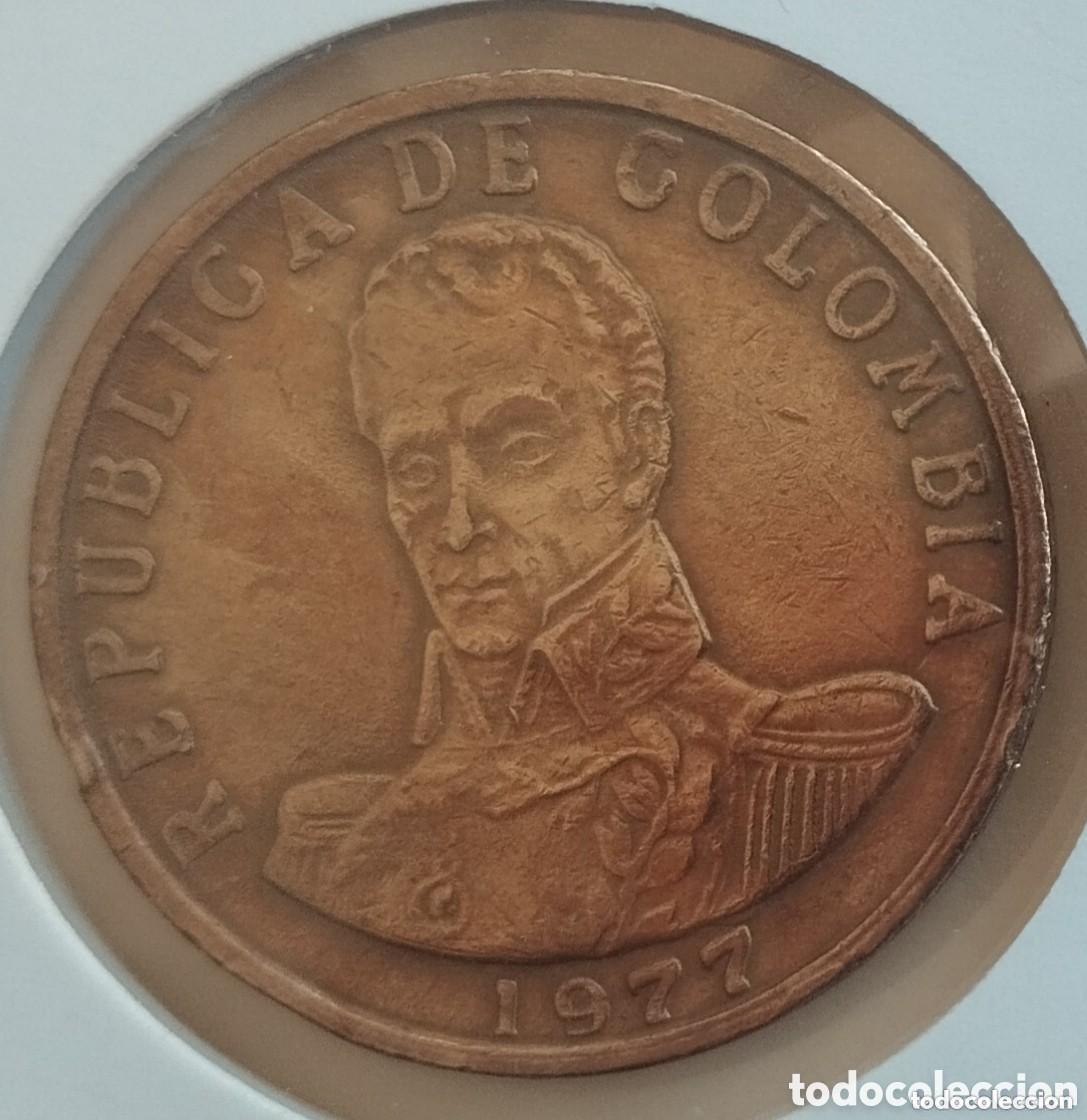 Alte M&uuml;nzen aus Amerika: MONEDA DE COLOMBIA DE 2 PESOS 1977 (FOTO)