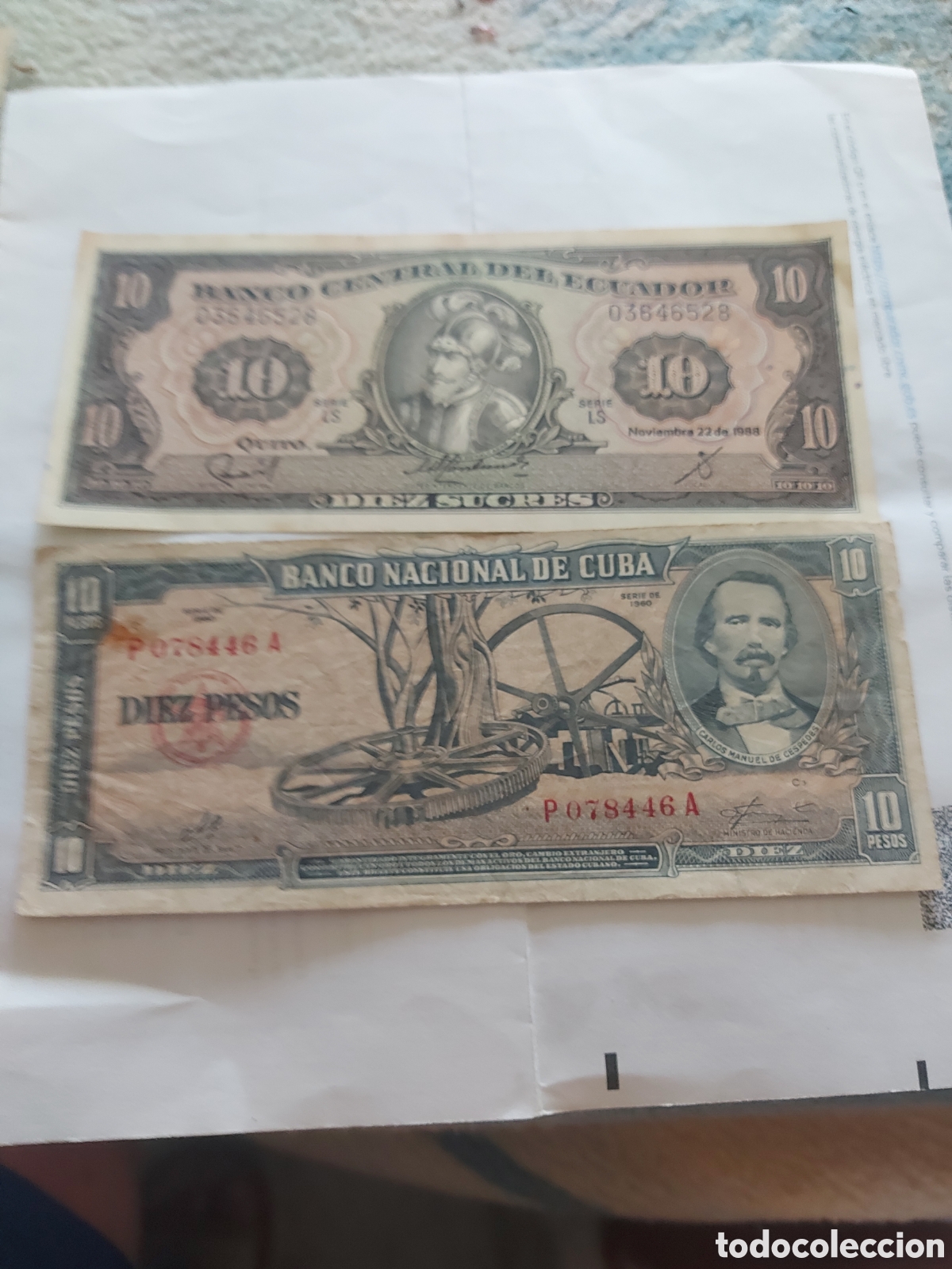 Monedas antiguas de Am&eacute;rica: 2 billetes 1 deCuba 1deEc