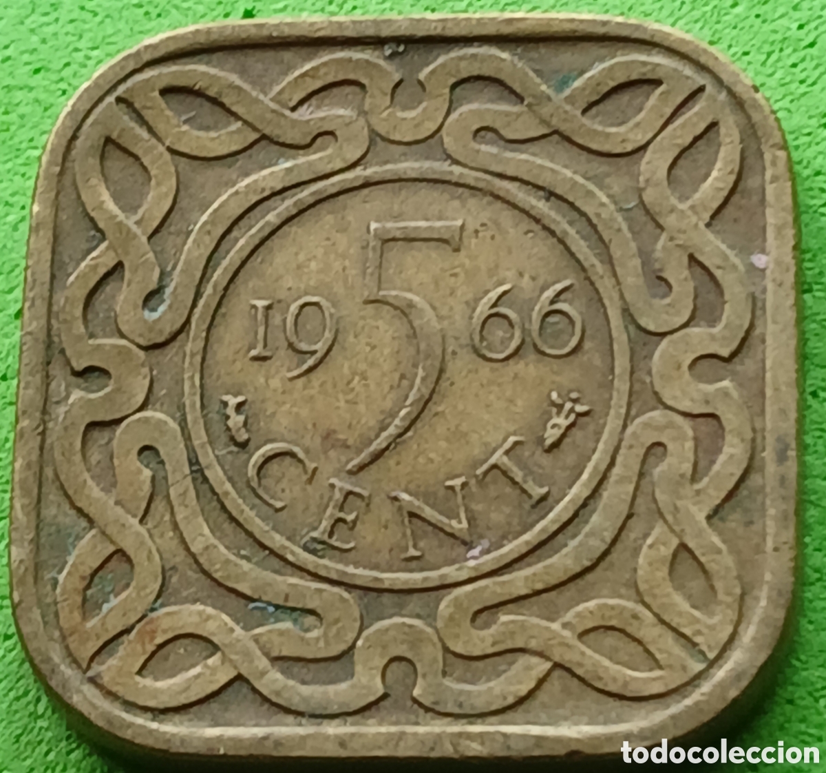 Monedas antiguas de Am&eacute;rica: Surinam 5 cents 1966 km#12 marca de ceca &rdquo;pescado&rdquo;