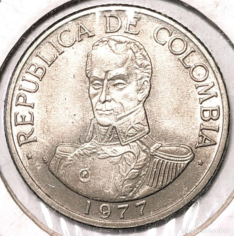 Monedas antiguas de Am&eacute;rica: COLOMBIA (1911-1989) - 1 PESO 1977 - A - 6,75 GR. CUPRONIQUEL - DIAMETRO 25,30 mm - KM#258,1 - MB