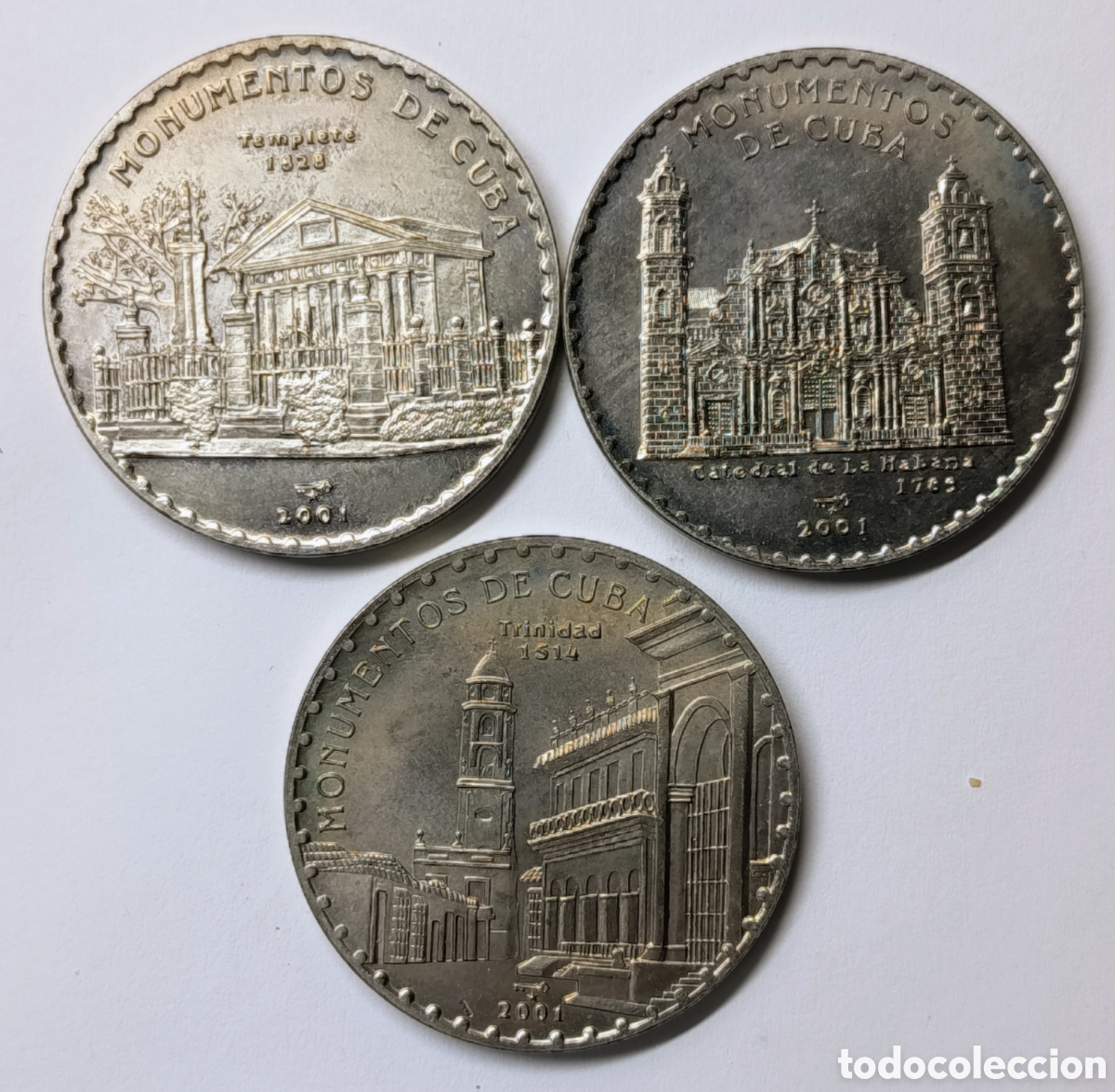 Monedas antiguas de Am&eacute;rica: CUBA. 3 MONEDAS DE UN PESO. 2001. &ldquo;MONUMENTOS DE CUBA&rdquo;. COBRE-N&Iacute;QUEL