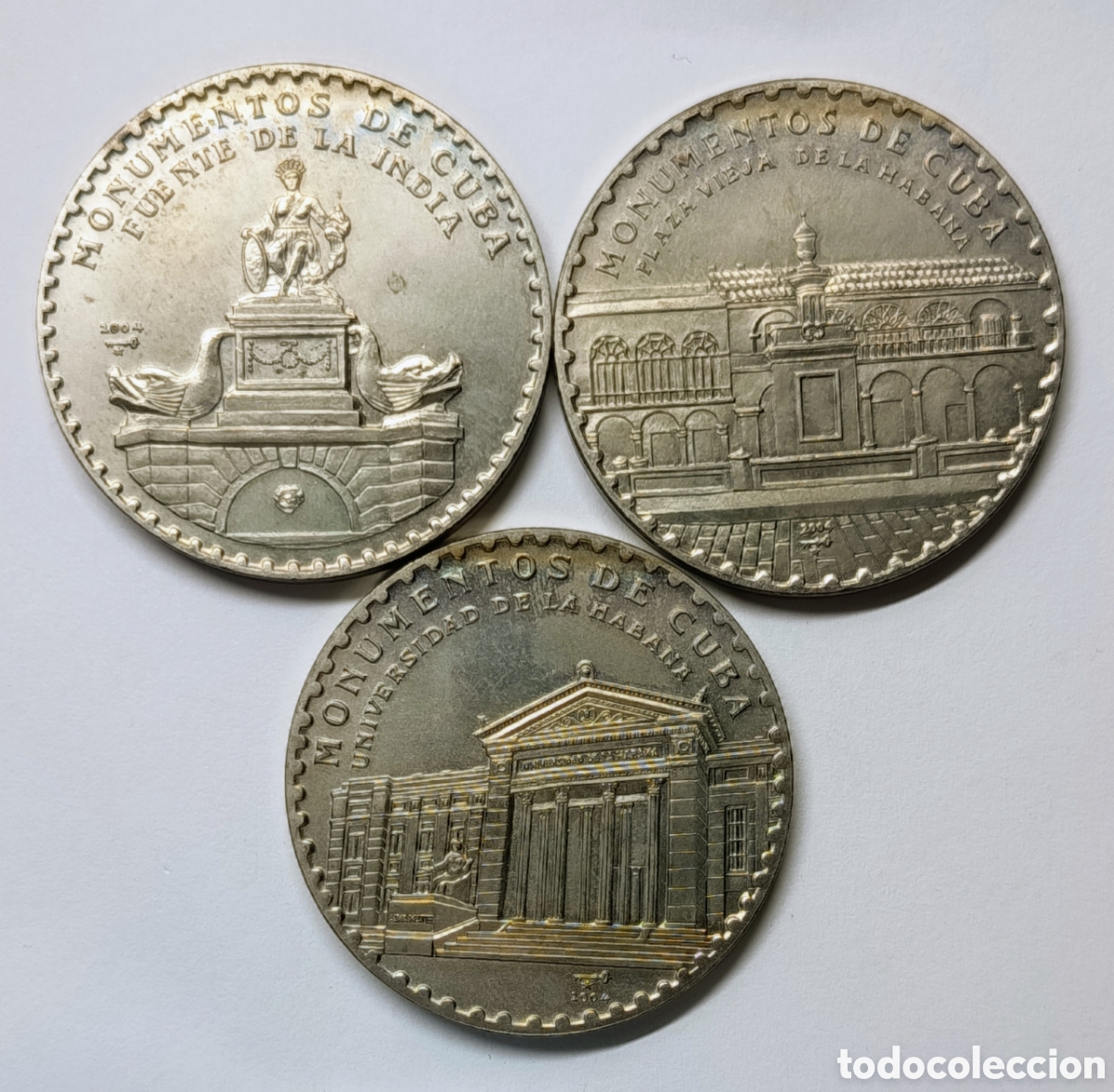 Monedas antiguas de Am&eacute;rica: CUBA. 3 MONEDAS DE UN PESO. 2004. &ldquo;MONUMENTOS DE CUBA&rdquo;. COBRE-N&Iacute;QUEL