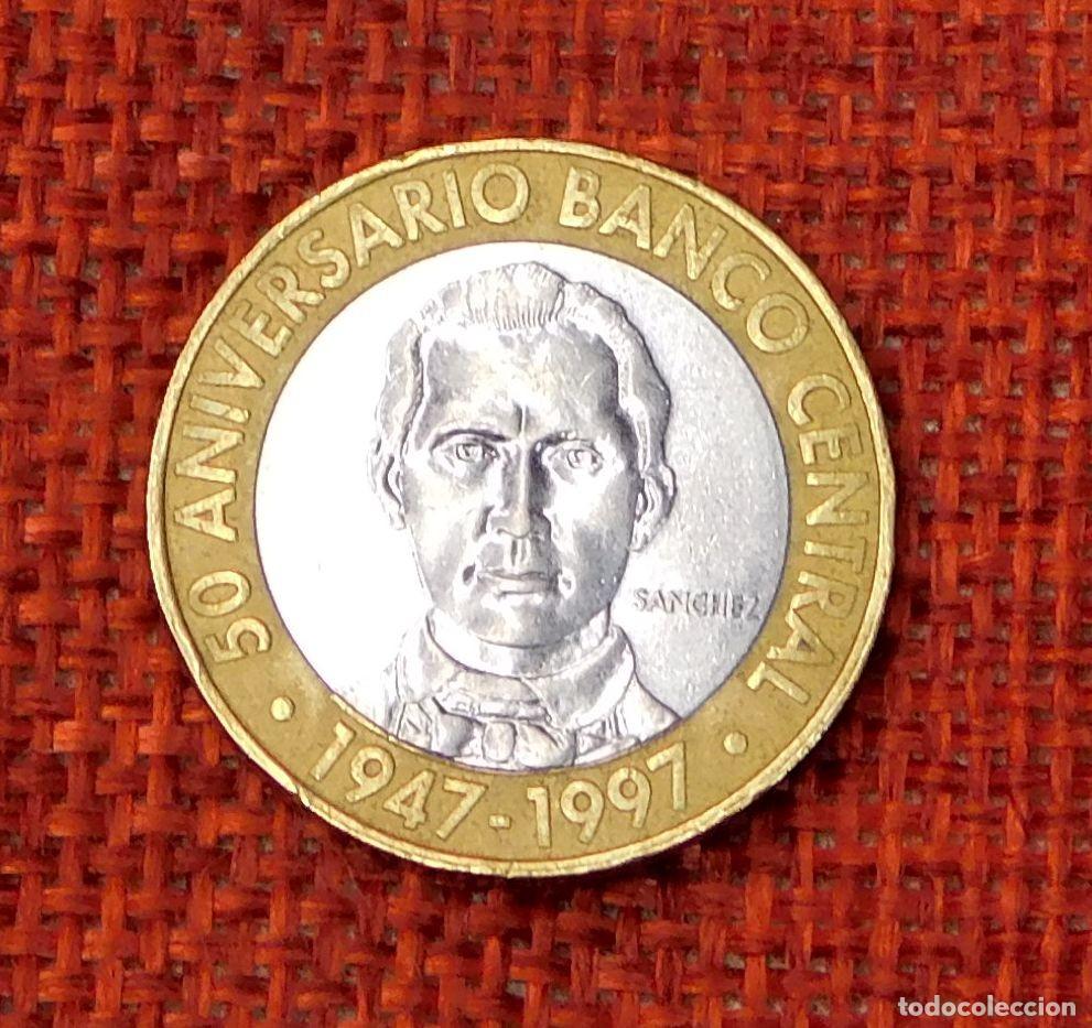 Monedas antiguas de Am&eacute;rica: Republica Dominicana - A&ntilde;o 1997 - 5 Cinco pesos - 50 Aniversario Banco Central