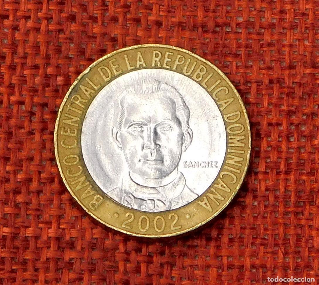 Monedas antiguas de Am&eacute;rica: Republica Dominicana - A&ntilde;o 2002 - 5 Cinco pesos - Sanchez