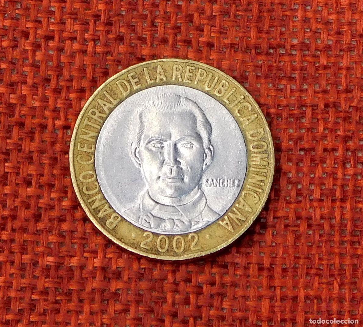 Monedas antiguas de Am&eacute;rica: Republica Dominicana - A&ntilde;o 2002 - 5 Cinco pesos - Sanchez