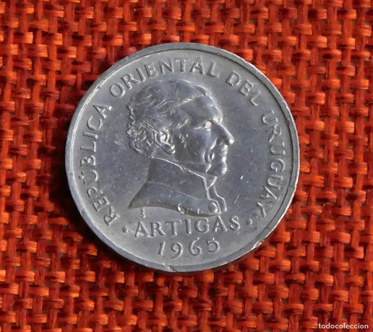 Monedas antiguas de Am&eacute;rica: Uruguay 20 centesimos - A&ntilde;o 1965