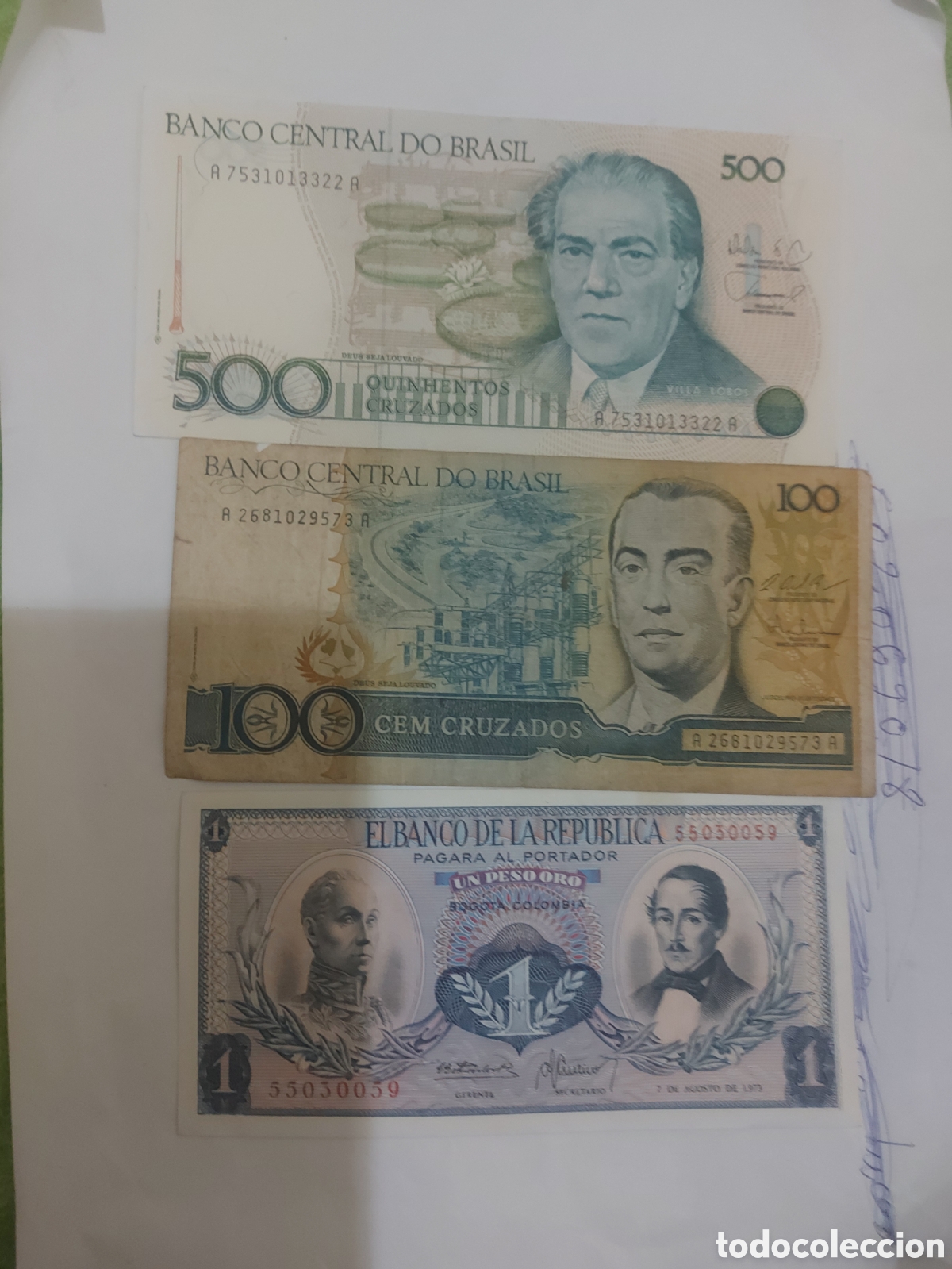 Monnaies anciennes d'Am&eacute;rique: 2 billetes de Brasily 1Bogota