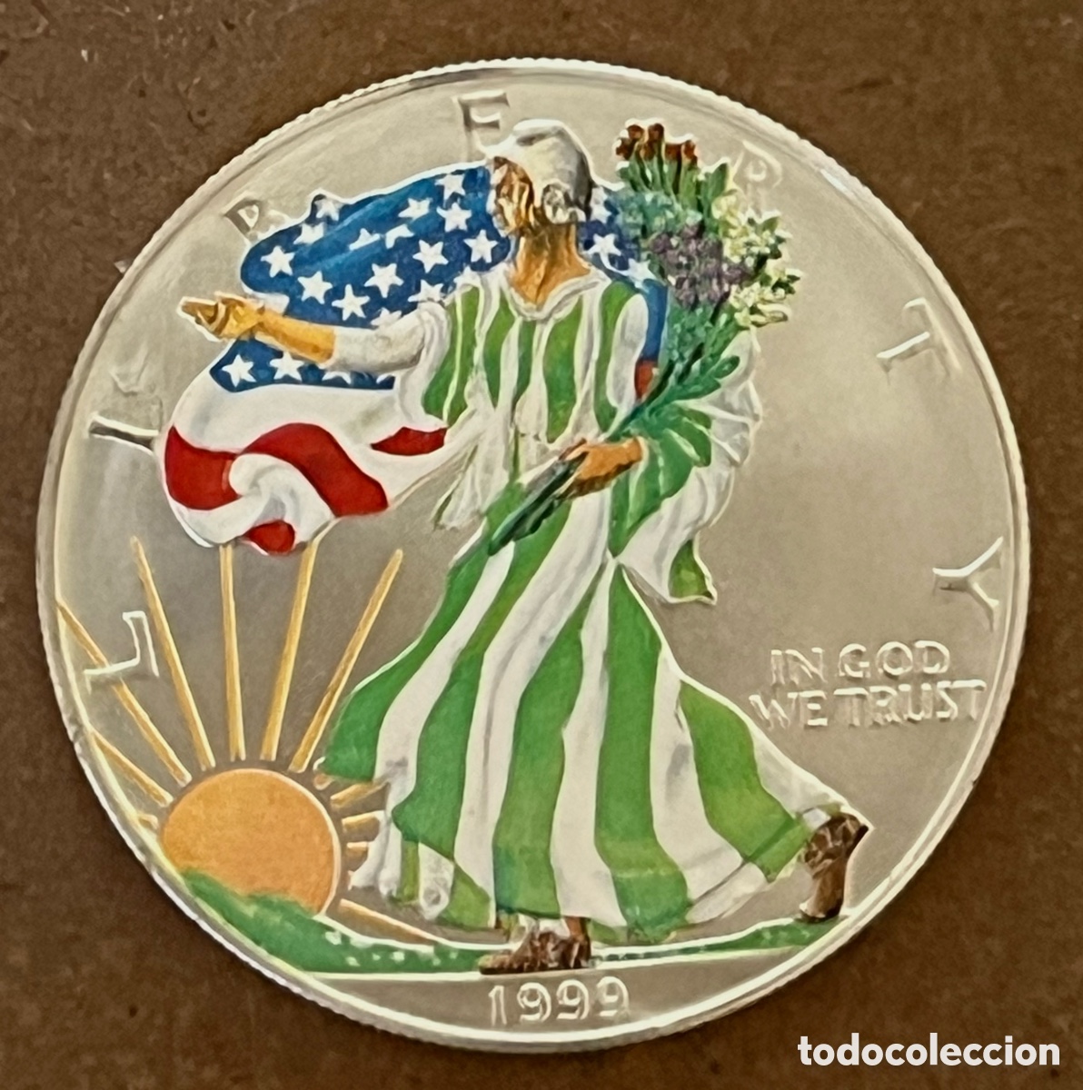 Monnaies anciennes d'Am&eacute;rique: MONEDA 1 DOLAR 1999 - AMERICAN EAGLE, ESMALTADA - 1 ONZA PLATA PURA 999 (encapsulada)