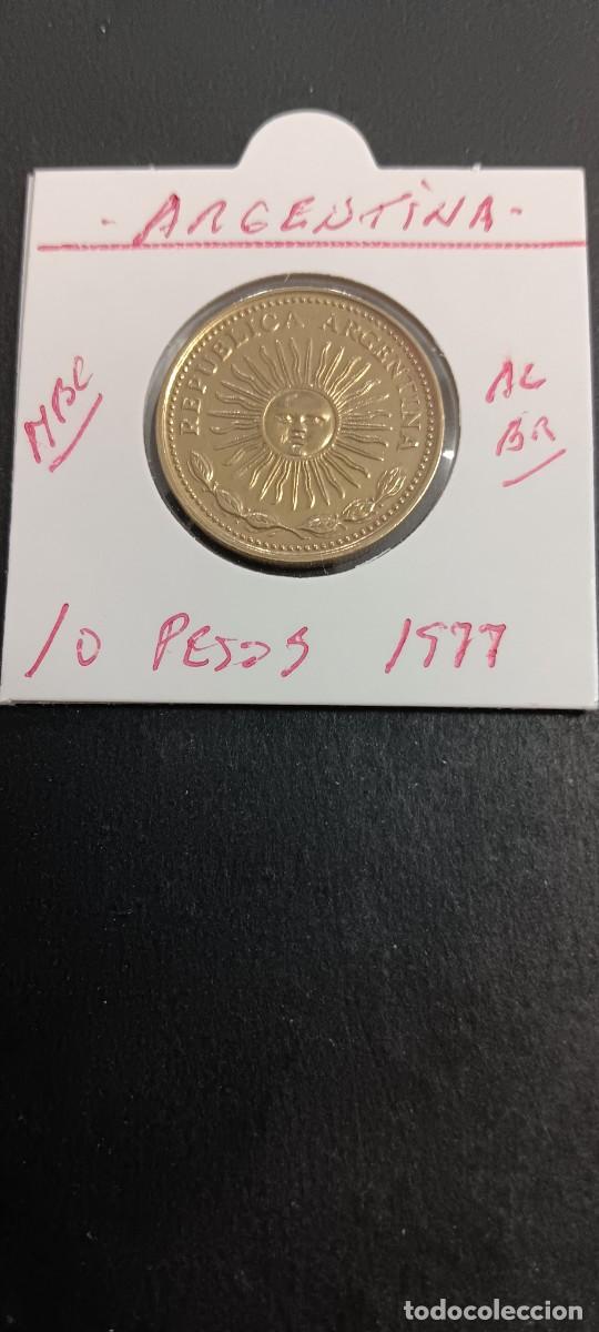 Monedas antiguas de Am&eacute;rica: ARGENTINA 10 PESOS 1977 MBC KM=72 (ALUMINIO-BRONCE)