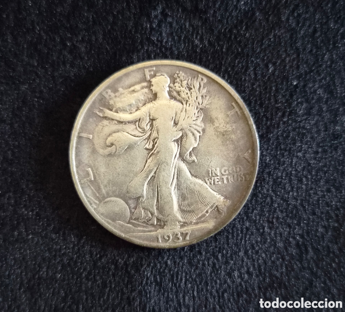 Monedas antiguas de Am&eacute;rica: 1/2 D&oacute;lar 1937 Walking Liberty &ndash; Estados Unidos &ndash; Plata 900 &ndash; Filadelfia
