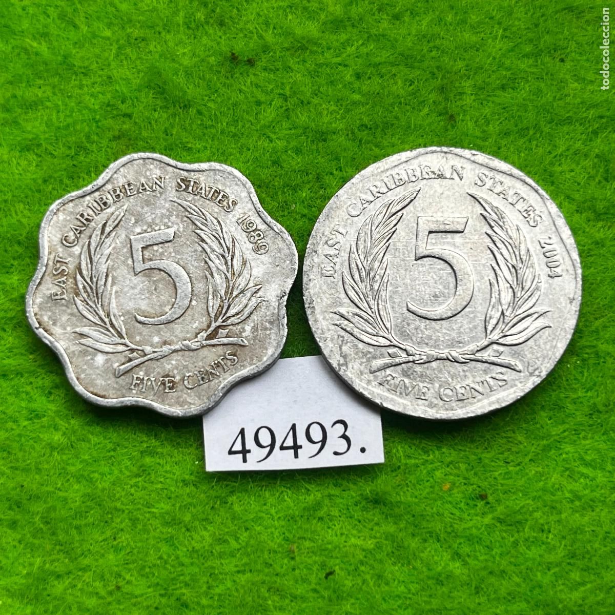 Monedas antiguas de Am&eacute;rica: Caribe Este Brit&aacute;nico lote 2 monedas 5 c&eacute;ntimos, distintos tipos, canto festoneado y liso