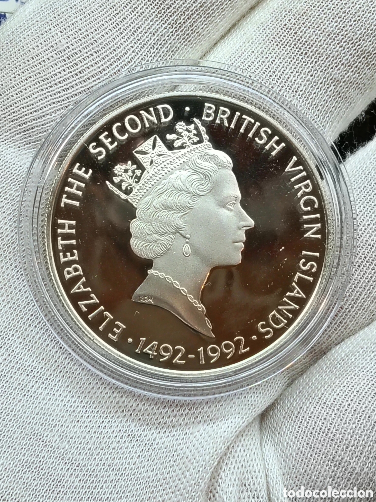 Monnaies anciennes d'Am&eacute;rique: 25 DOLARES DE PLATA . ISLAS VIRGENES BRITANICAS . SERIE 500 ANIVERSARIO DESCUBRIMIENTO NUEVO MUNDO
