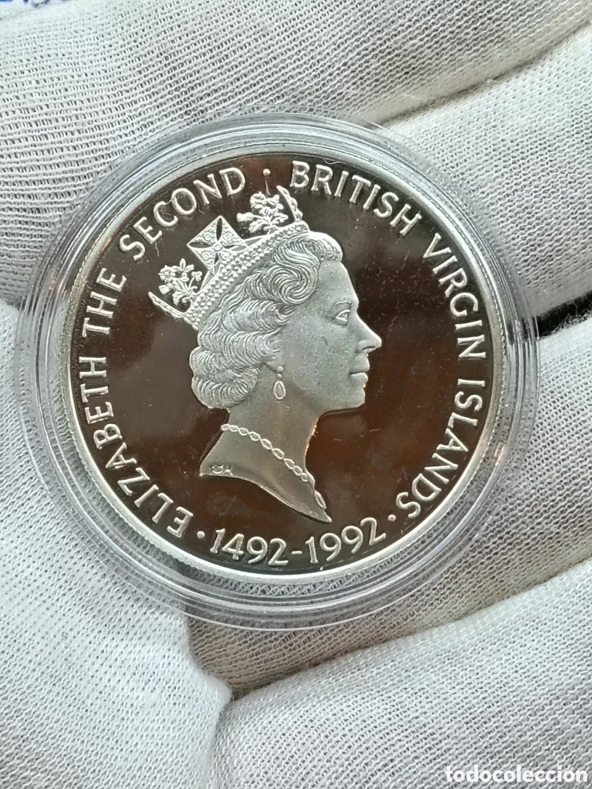 Monnaies anciennes d'Am&eacute;rique: 25 DOLARES DE PLATA . ISLAS VIRGENES BRITANICAS . SERIE 500 ANIVERSARIO DESCUBRIMIENTO NUEVO MUNDO