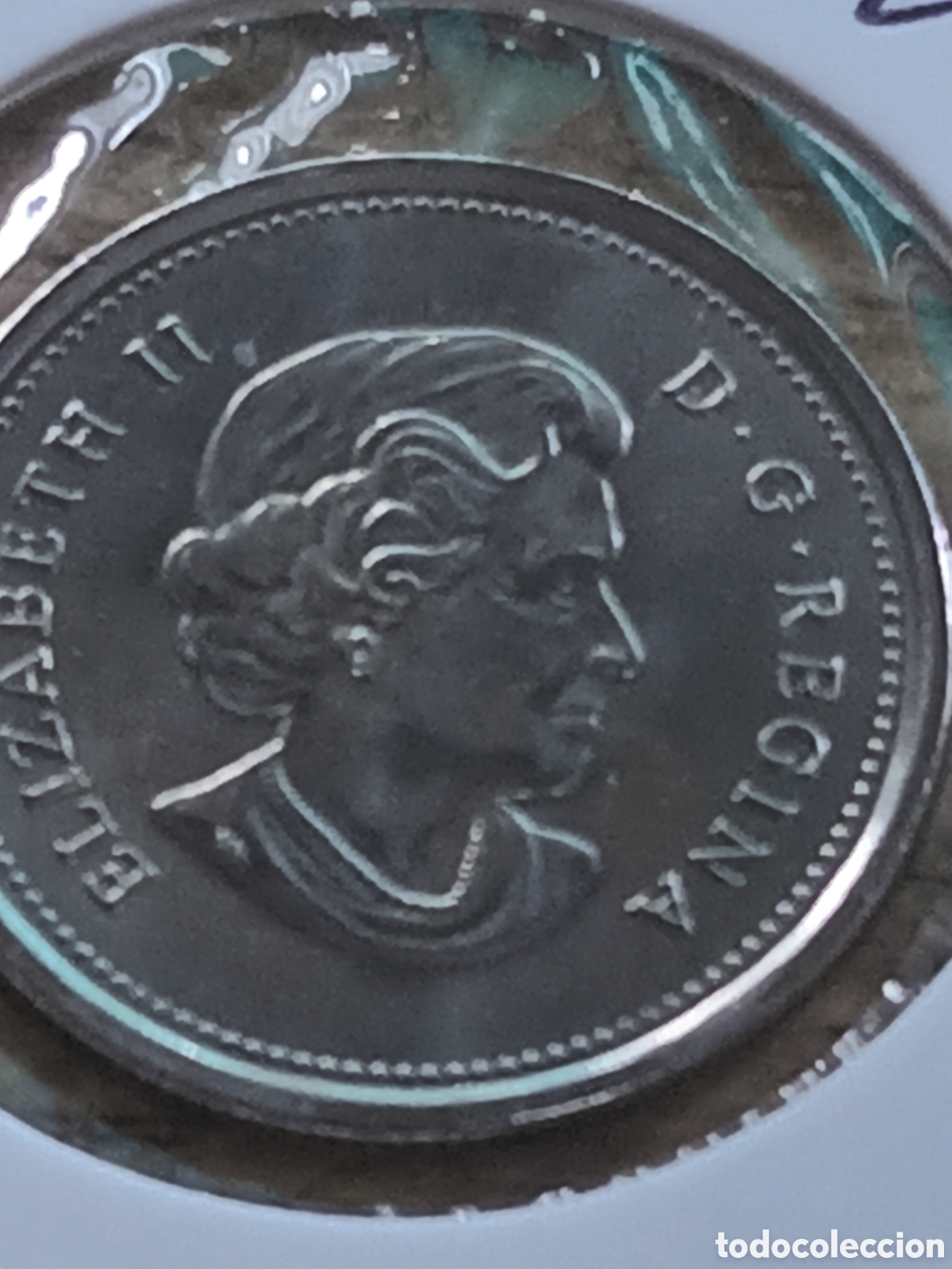 Monedas antiguas de Am&eacute;rica: 25 CENTAVOS DE DOLAR CANADIENSE ISABEL II DEDICADA AL 65 ANIVERSARIO DEL FINAL DE LA SEGUNDA GUERRA