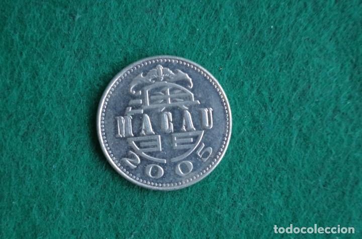 Monedas antiguas de Asia: MACAU MONEDA DE 1 PATACA 2005 - Foto 1