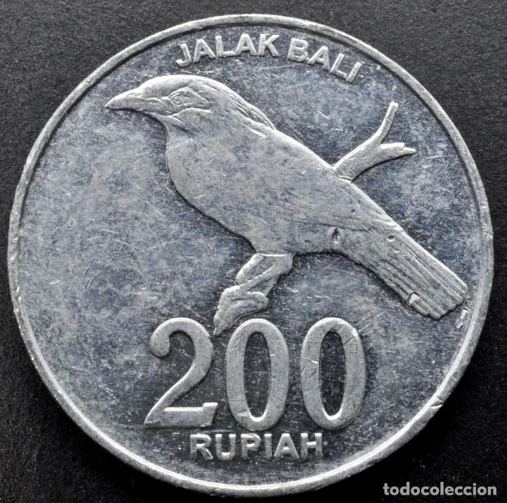 Monedas antiguas de Asia: Indonesia, 200 rupias 2003 - Foto 1