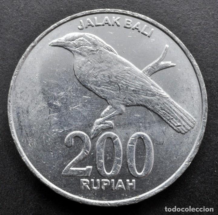 Monedas antiguas de Asia: Indonesia, 200 rupias 2003 - Foto 1