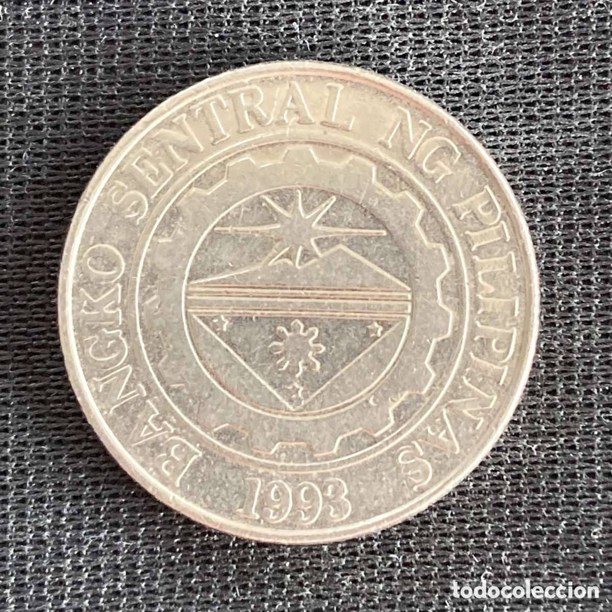 Monedas antiguas de Asia: 1 piso 2010 Filipinas - Foto 2