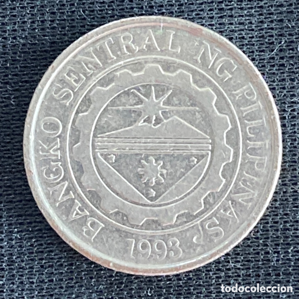 Monedas antiguas de Asia: 1 piso 2011 Filipinas - Foto 2