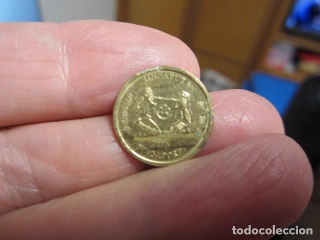 Monedas antiguas de Asia: MONEDA DE SINGAPUR DE 5 CENTAVOS DE 2009 - Foto 1