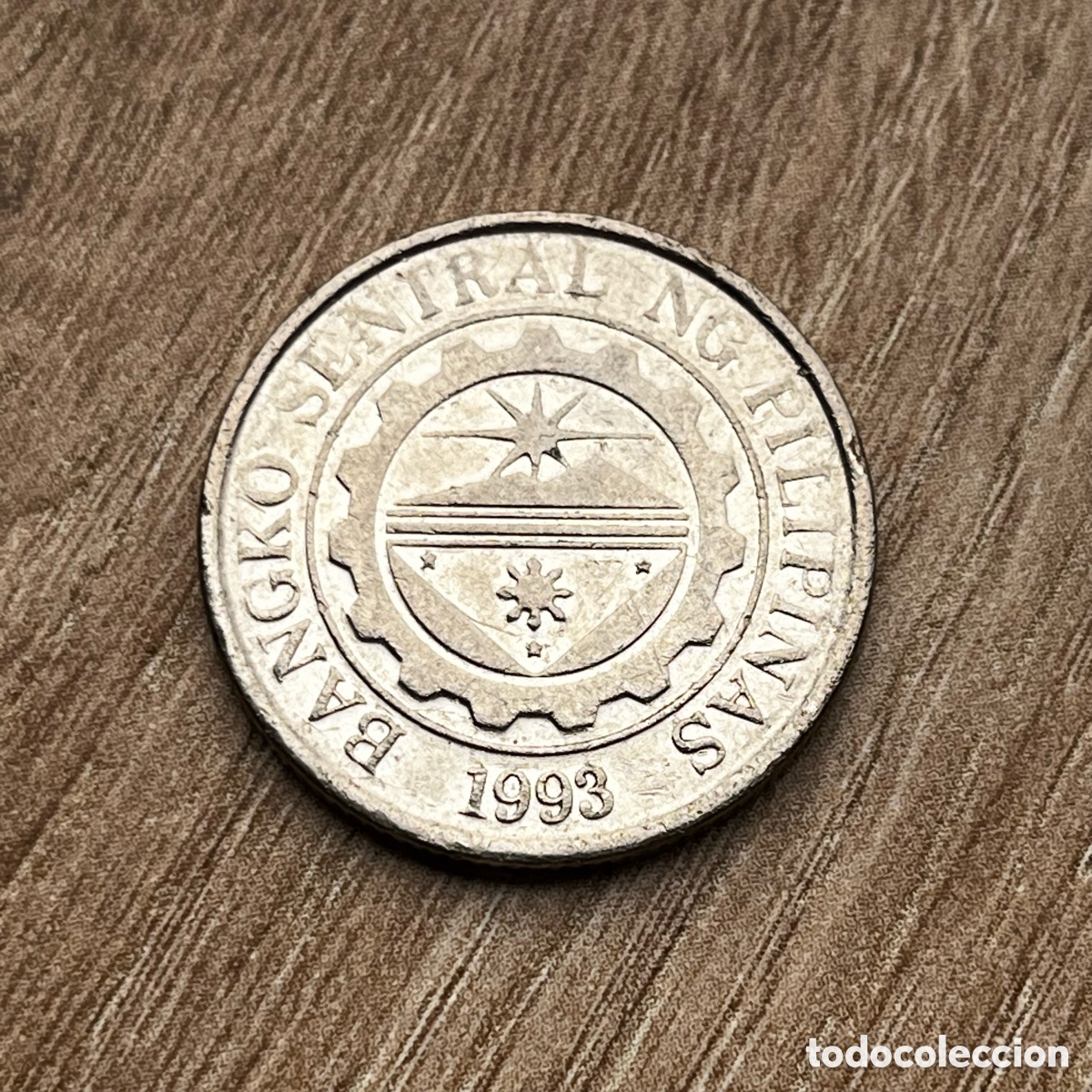 Monedas antiguas de Asia: 1 piso 2010 Filipinas - Foto 2