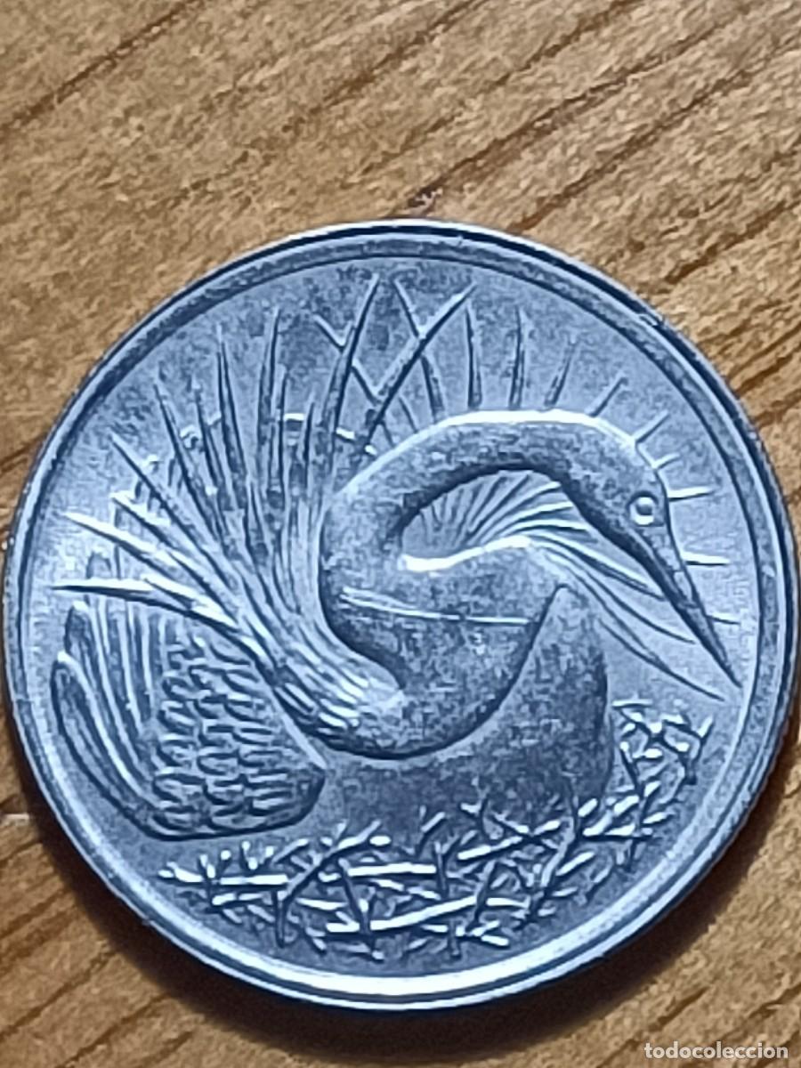 Monedas antiguas de Asia: 5 CENTAVOS 1977 SINGAPUR - Foto 2