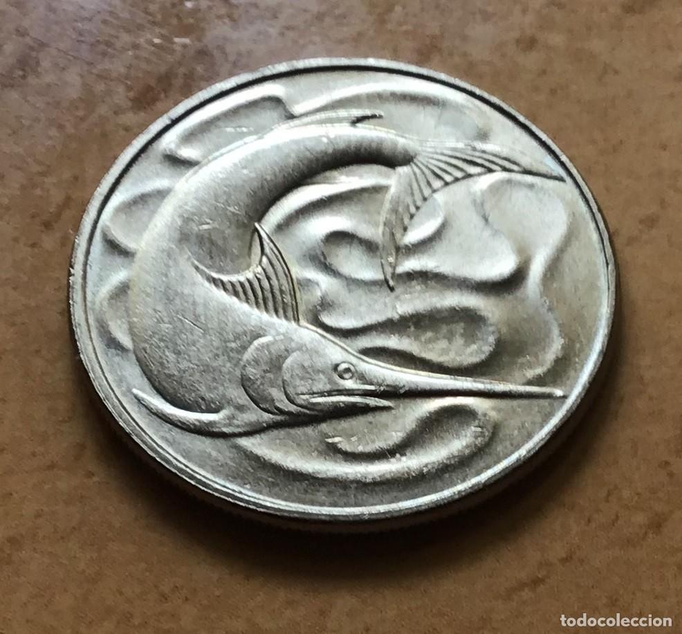 Monedas antiguas de Asia: 20 centavos de Singapur. A&ntilde;o 1981 - Foto 2