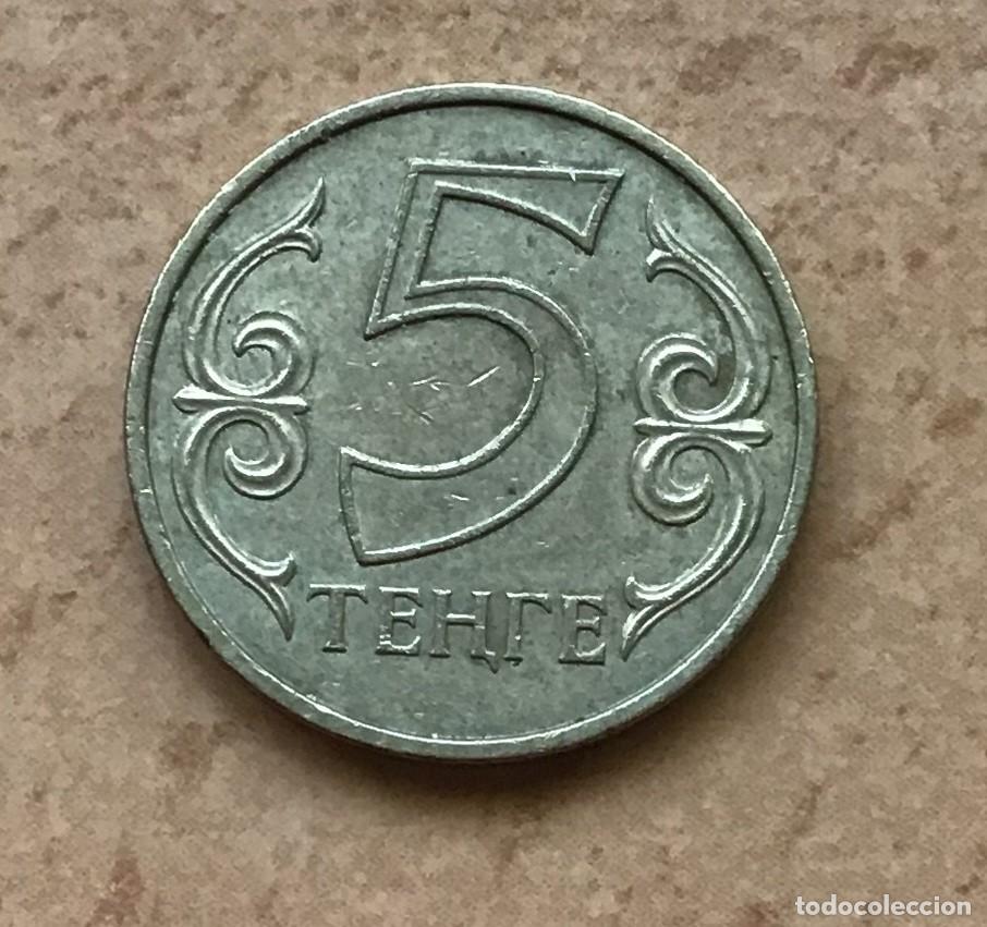 Monedas antiguas de Asia: 5 tenge de Kazajist&aacute;n. A&ntilde;o 2002