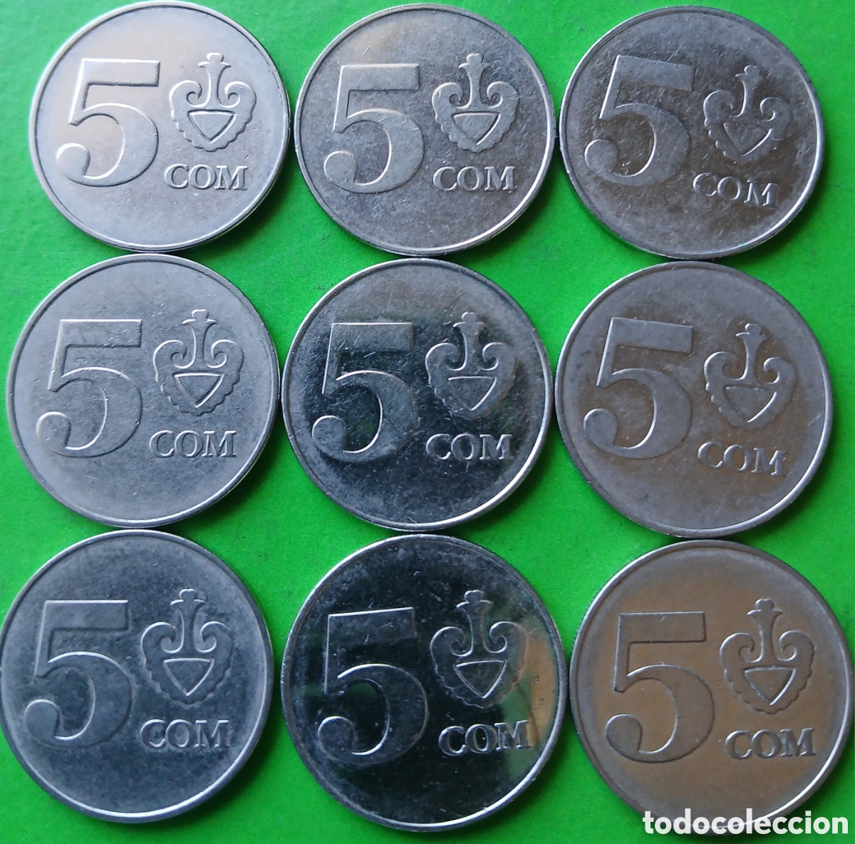 Moedas antigas da &Aacute;sia: Kirguist&aacute;n 5 som 2008 &times; 9 monedas. Km#16.