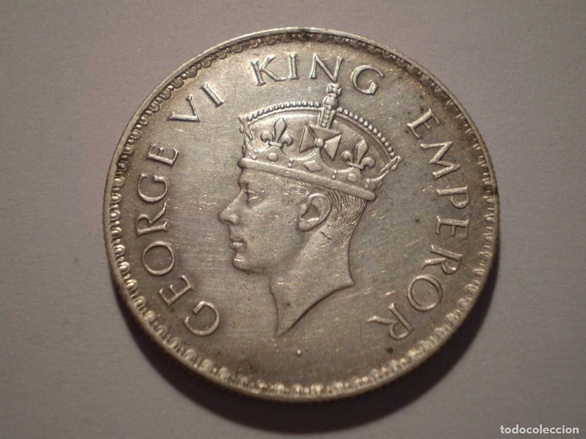 Monedas antiguas de Asia: 24SAZ13 British India George VI 1938 silver rupee. Bombay mint with dot.