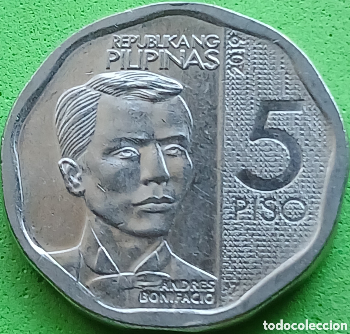 Monedas antiguas de Asia: Filipinas 5 pesos 2019 UC#2 forma - Eneagonal