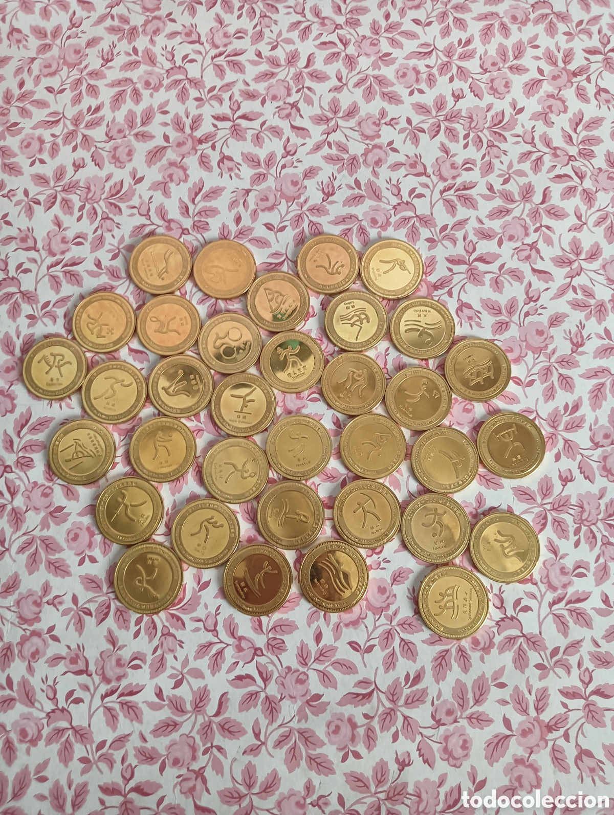 Monedas antiguas de Asia: Lote 35 medallas Juego Ol&iacute;mpico 2008