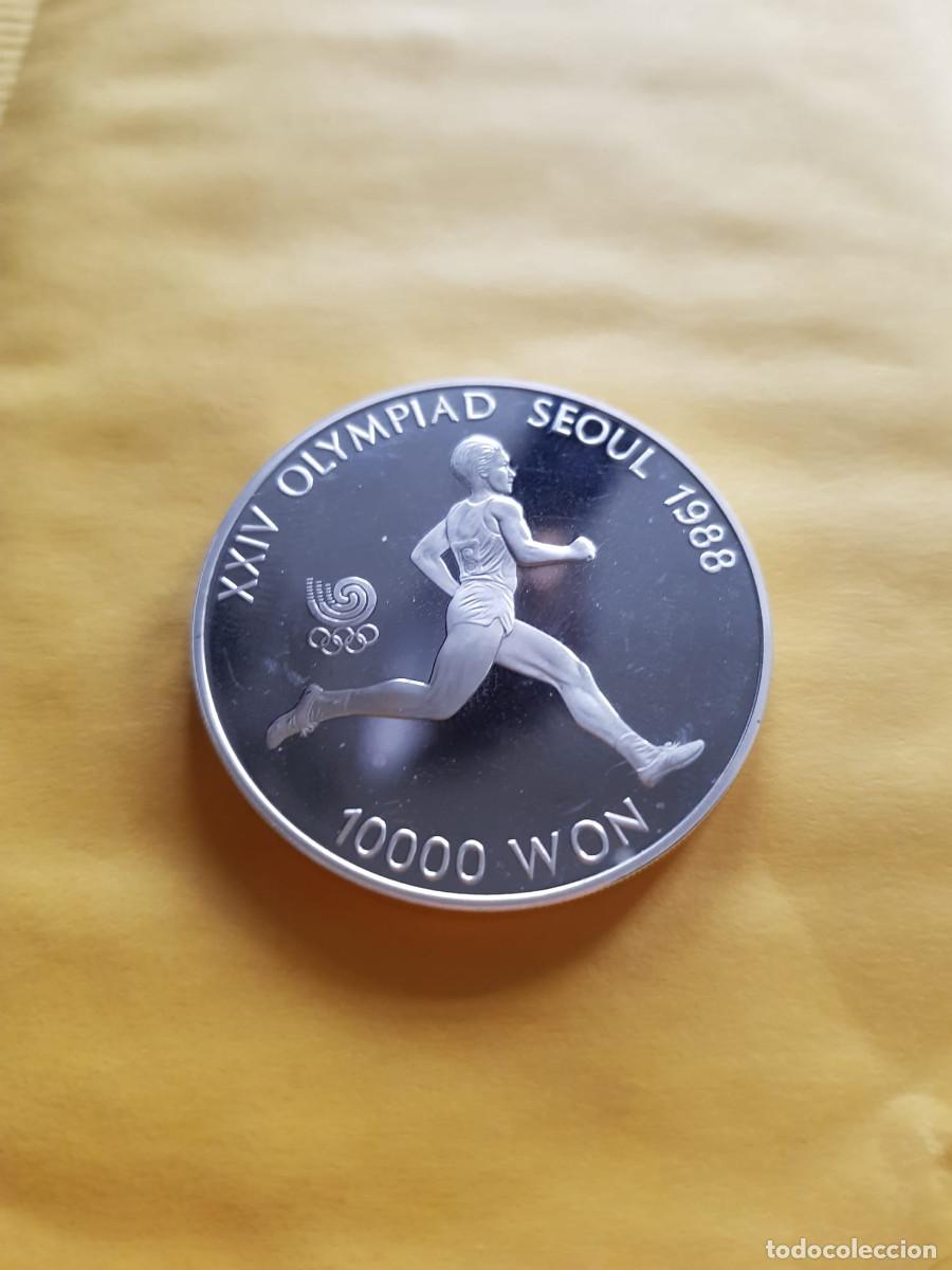Monedas antiguas de Asia: COREA DEL SUR-10000 WON-1986-PLATA - Foto 1