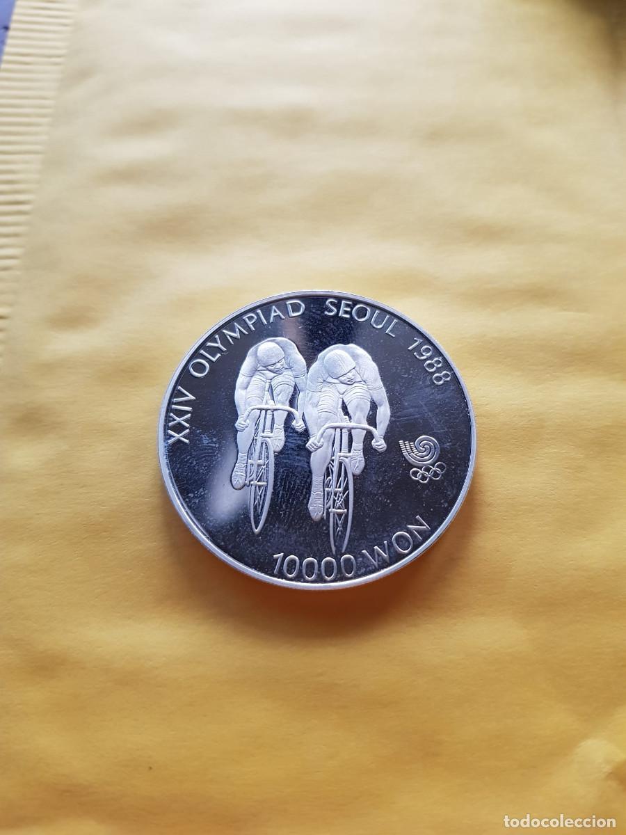 Monete antiche di Asia: COREA DEL SUR-10000 WON-1988-PLATA