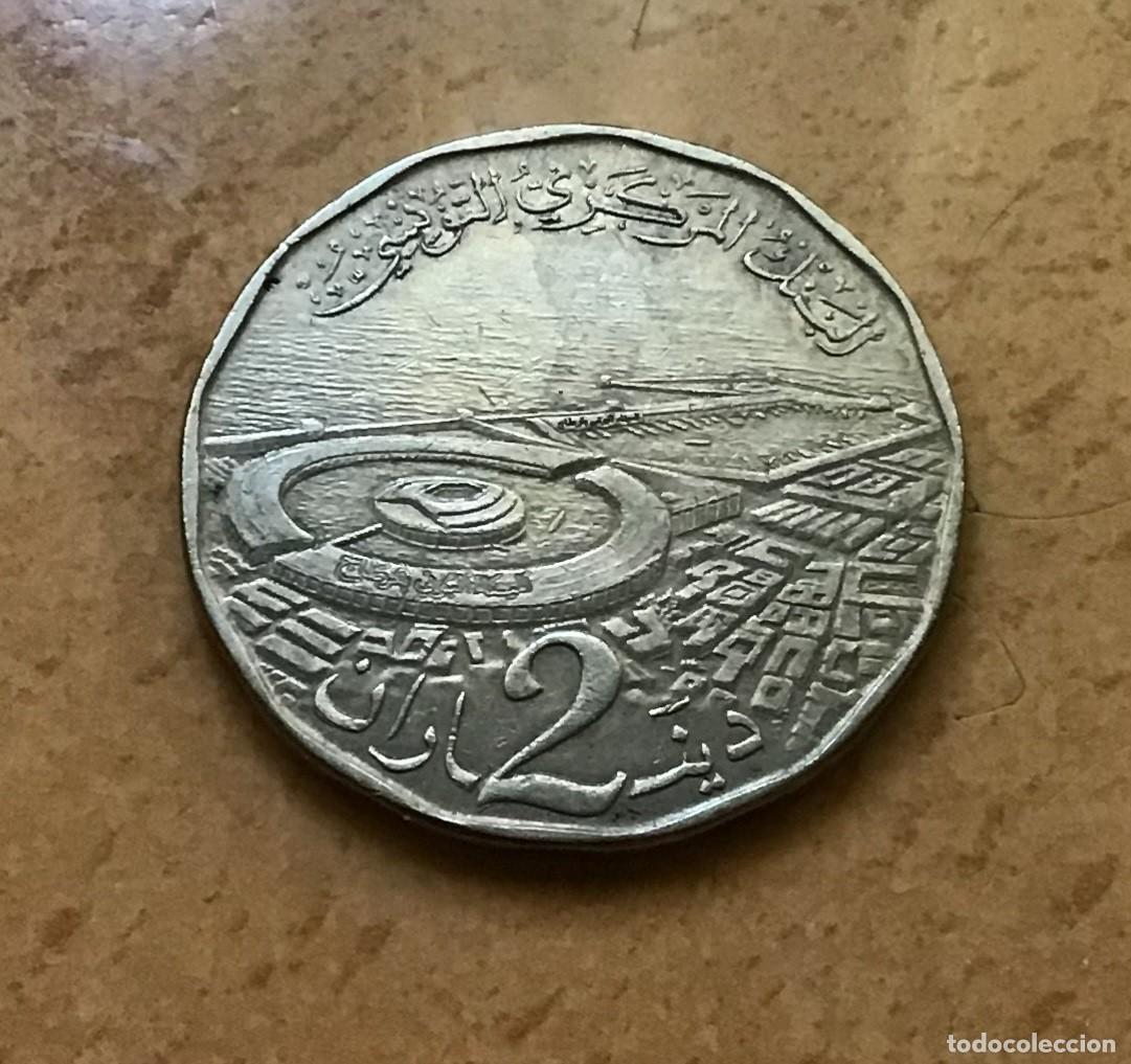 Monedas antiguas de Asia: 2 dinares de T&uacute;nez. A&ntilde;o 2013