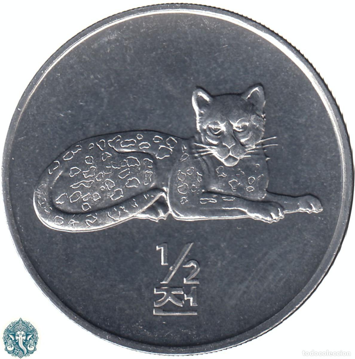 Monedas antiguas de Asia: COREA DEL NORTE &frac12; Chon 2002 Leopardo KM#185