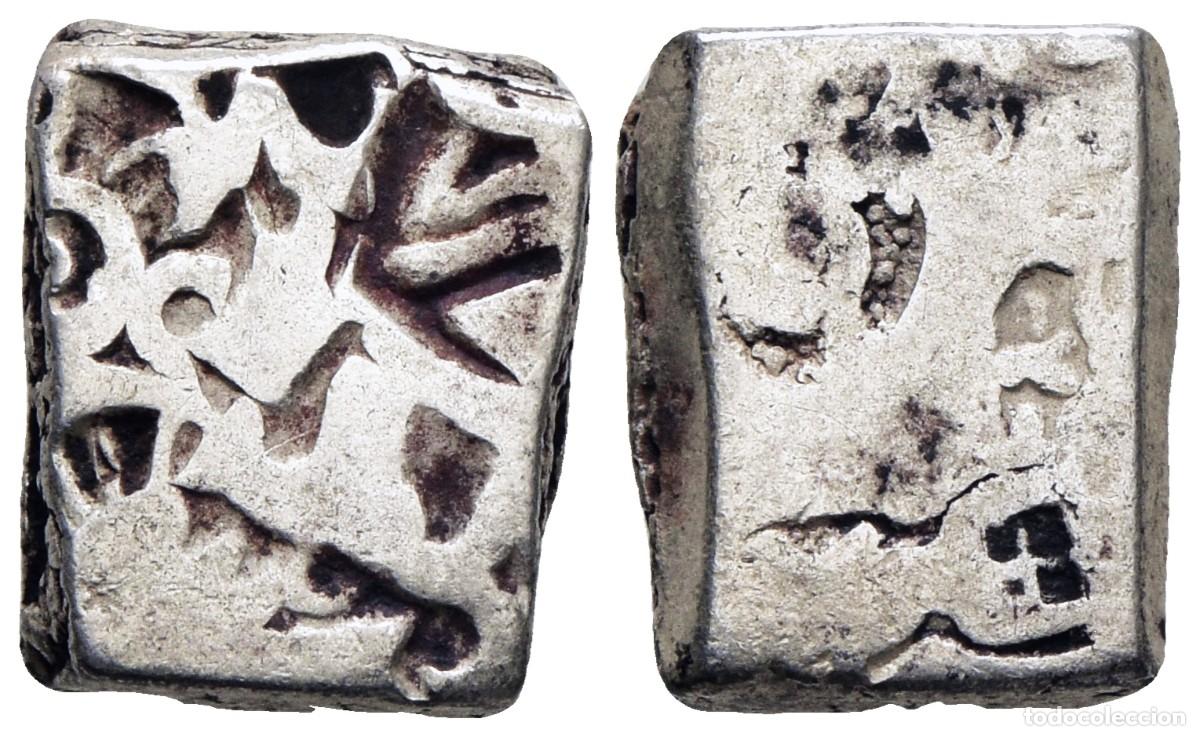 Monedas antiguas de Asia: *** ESCASO KARHSPANA DEL IMPERIO MARUYAN (INDIA). 320-175 a.C. PLATA ***
